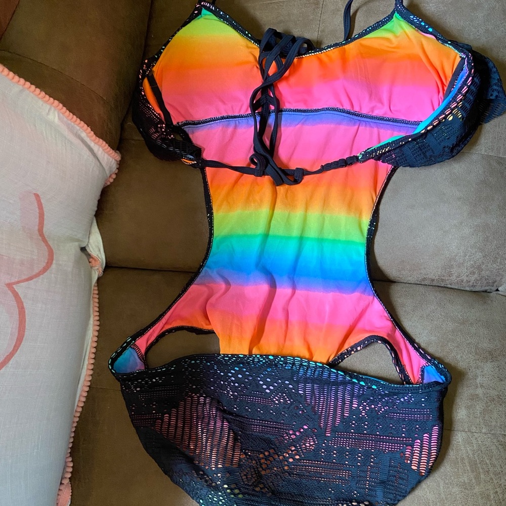 One Piece Bathing Suit - Picture 2 of 8